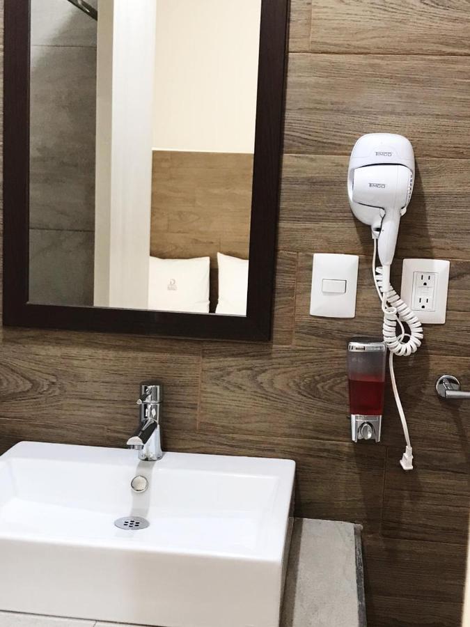 Hotel Guiva Aeropuerto Oaxaca Екстериор снимка