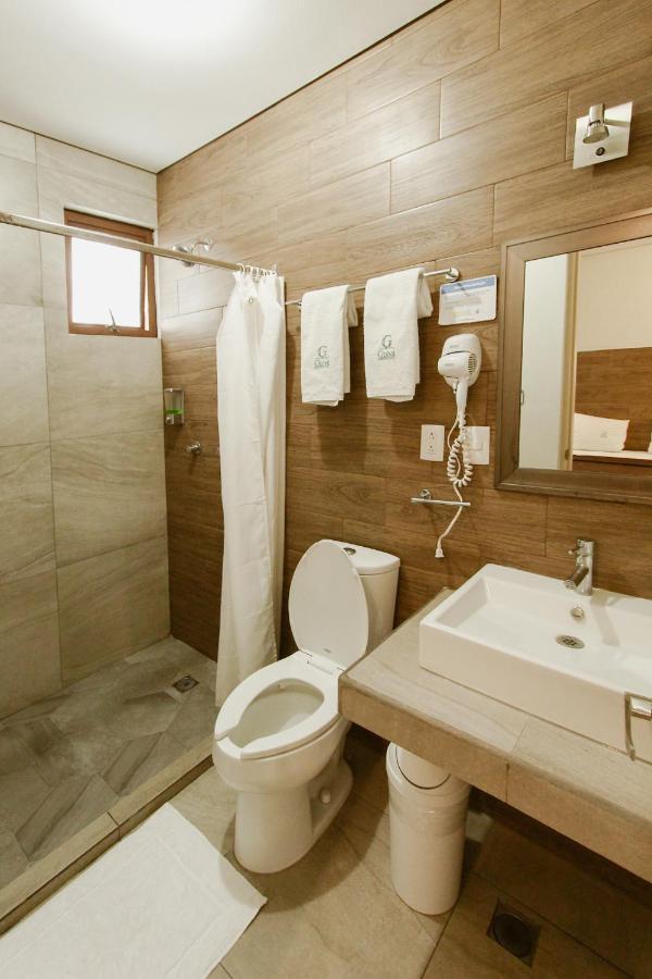 Hotel Guiva Aeropuerto Oaxaca Екстериор снимка