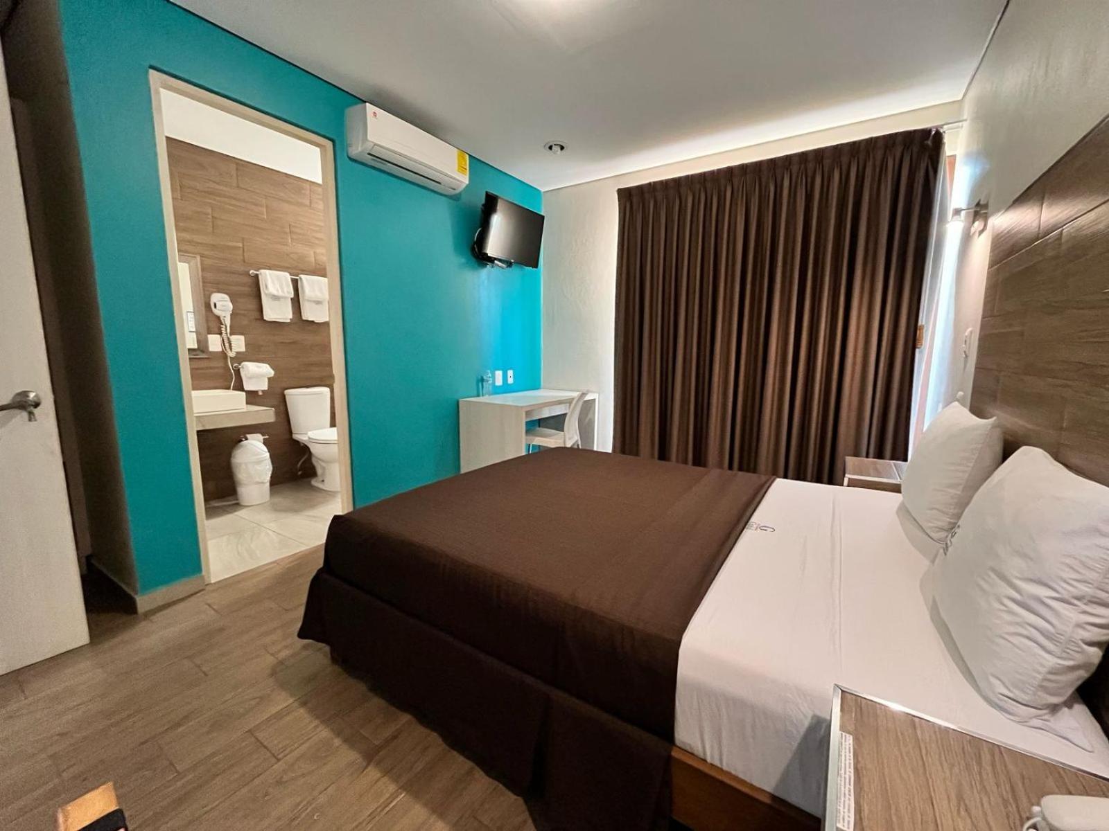 Hotel Guiva Aeropuerto Oaxaca Екстериор снимка